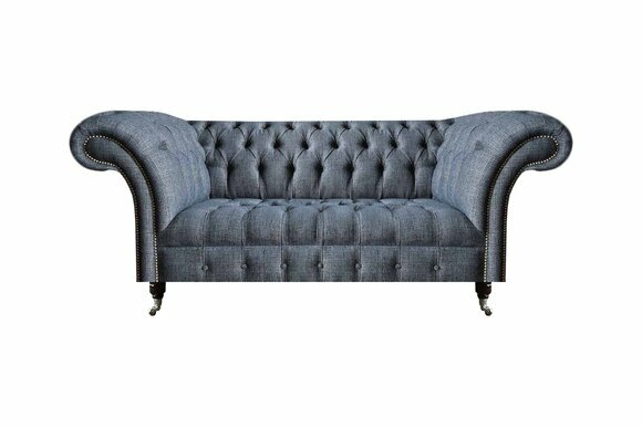 Stilvolle Chesterfield Sofas Grauer Dreisitzer Polster 3-Sitzer Couch