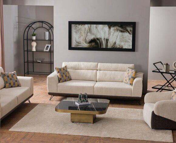 Wohnzimmer Beige Polstersofa Designer 3-Sitzer Luxuriöser Dreisitzer