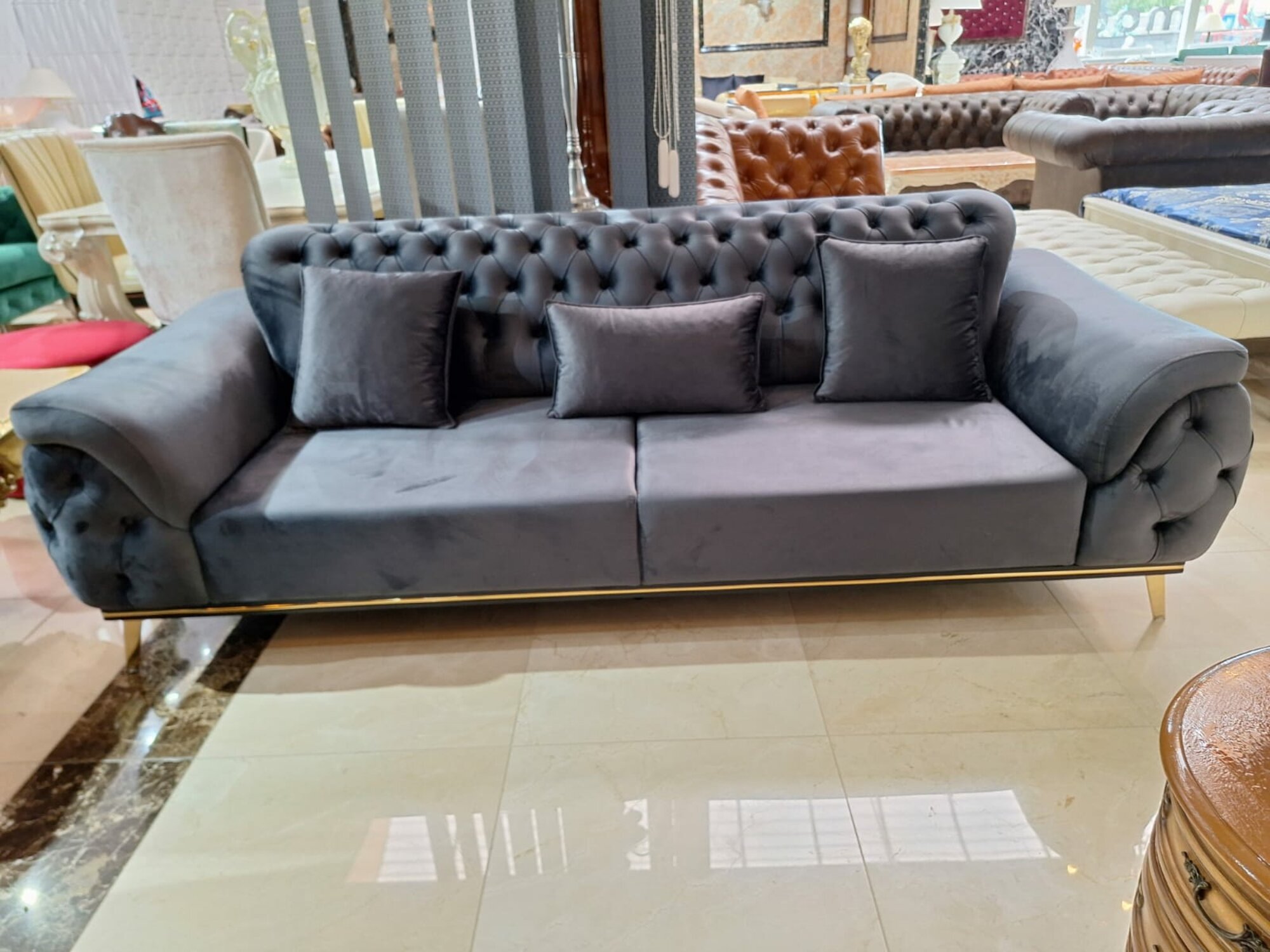 Grau Sofa 3-Sitzer Stoff Holz Modern Chesterfield Design Luxus Sofort