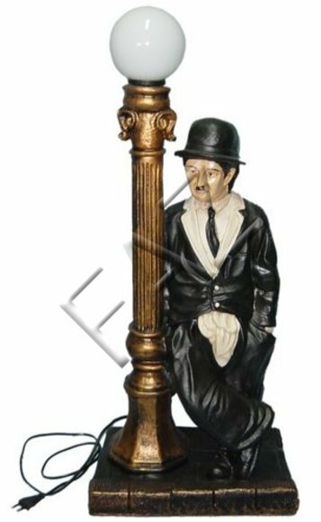 Design Figur mit Lampe Statue Skulptur Figuren Skulpturen Dekoration Deko