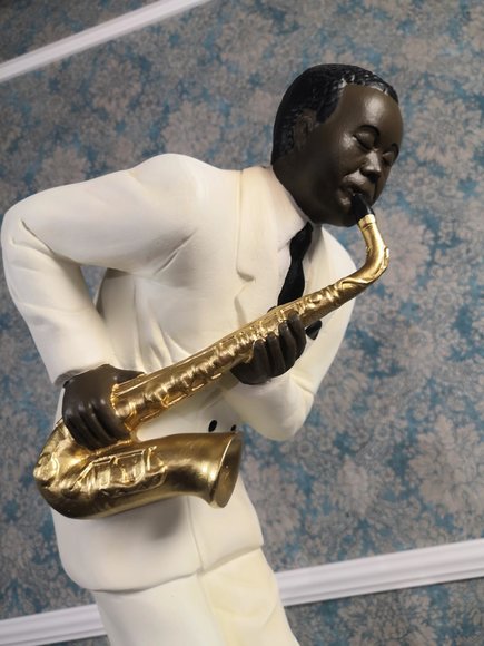 Statue Design Deko Figur Saxophon Skulptur: Künstlerische